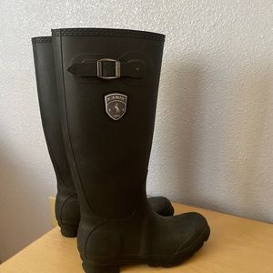 Kamik boots